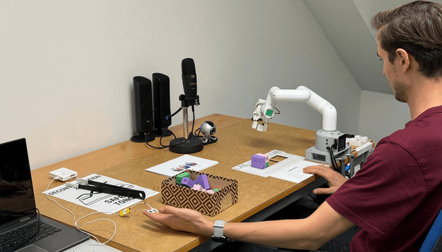 Robo Frustration Task